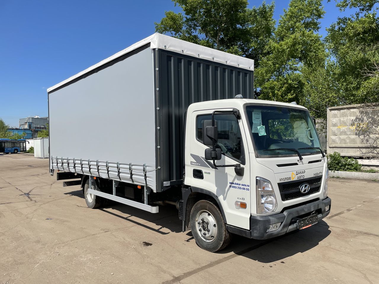 HYUNDAI MIGHTY EX8 БОРТ-ТЕНТ 6,2×2,55×2,5 сдвижные шторы и крыша